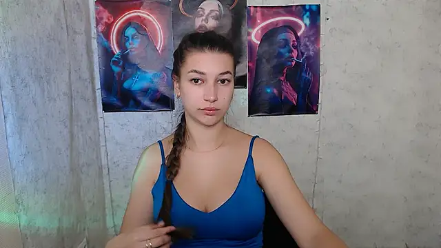 KarolinaRosse  online show from 10.13.25