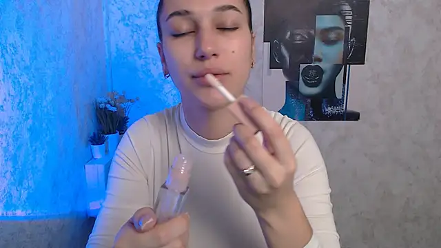 KarolinaRosse  online show from 11.26.25