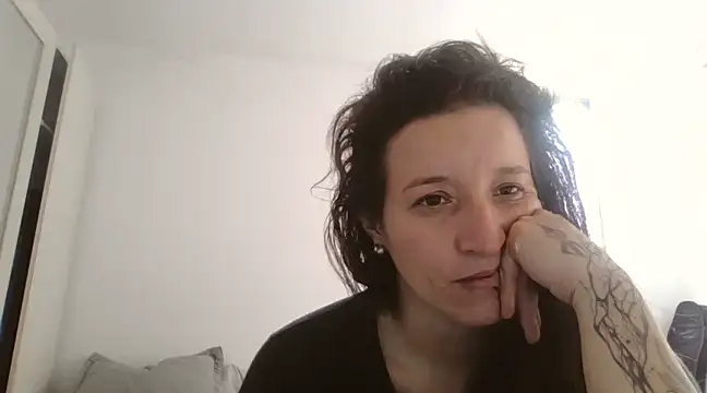 Snapshot of hanamy_joha chatting on 02.06.25 hanamy joha online show from 02.06.25