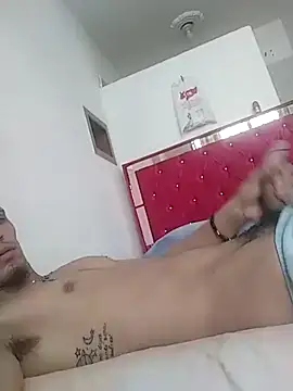 Snapshot of Y4NcA chatting on 09.17.25 Y4NcA online show from 09.17.25