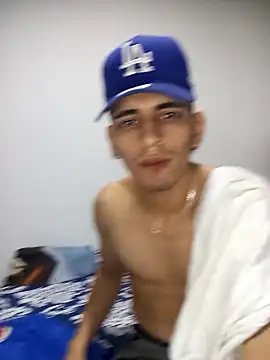 Snapshot of Y4NcA chatting on 10.22.25 Y4NcA online show from 10.22.25