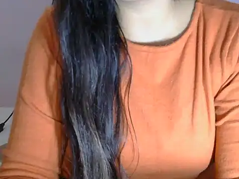 Snapshot of diva-22 chatting on 01.13.25 diva-22 online show from 01.13.25