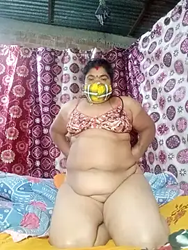 Snapshot of Hot_Falguni chatting on 01.23.25 Hot Falguni online show from 01.23.25