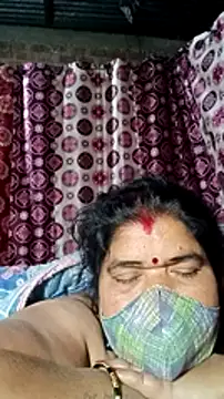 Snapshot of Hot_Falguni chatting on 02.06.25 Hot Falguni online show from 02.06.25