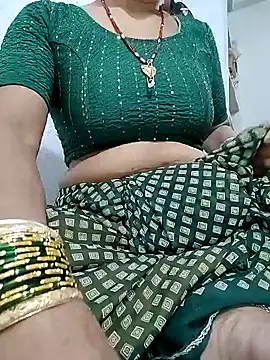 Snapshot of Hot_Falguni chatting on 09.12.25 Hot Falguni online show from 09.12.25
