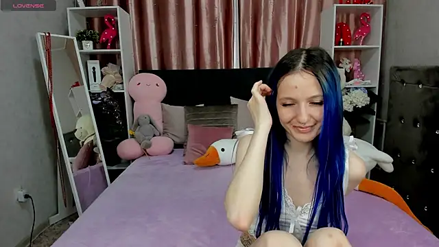 MiaKarlos online show from 03.21.25