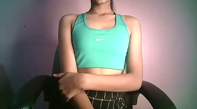 Snapshot of Chandani-Love chatting on 02.11.25 Chandani-Love online show from 02.11.25