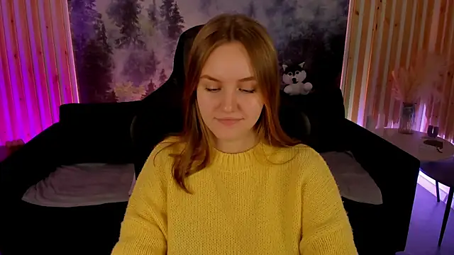 Snapshot of KellyPoter chatting on 12.17.24 KellyPoter online show from 12.17.24