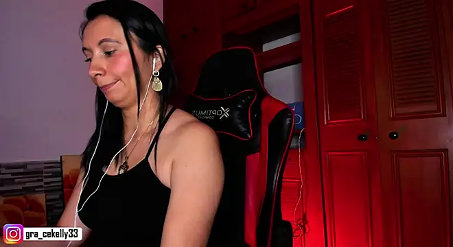 gracekelly12 online show from 12.04.24