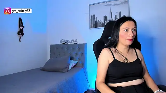 gracekelly12 online show from 01.24.25