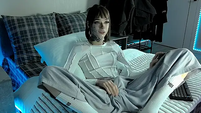 Tanya M online show from 01.18.25