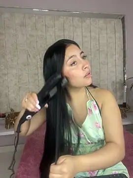 Annie9  online show from 03.15.25