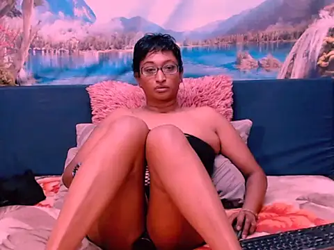 Snapshot of indianspicey chatting on 01.15.25 indianspicey online show from 01.15.25