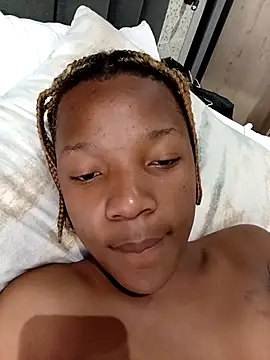 Snapshot of SHANTYBABE chatting on 09.30.25 SHANTYBABE online show from 09.30.25