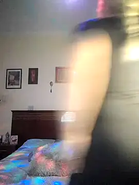 Snapshot of DesireSatler chatting on 10.19.25 DesireSatler online show from 10.19.25