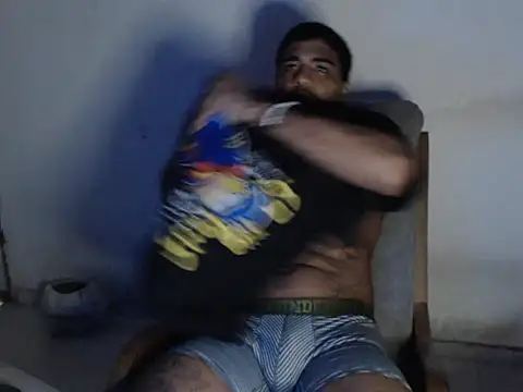 Snapshot of camiloacosta321 chatting on 11.05.25 camiloacosta321 online show from 11.05.25