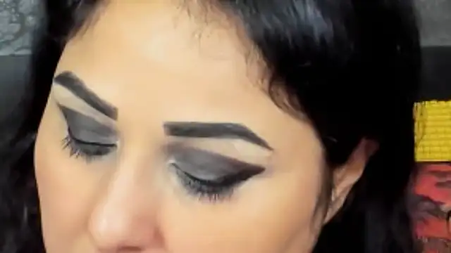 Snapshot of SelenaNoctis chatting on 02.20.25 SelenaNoctis online show from 02.20.25