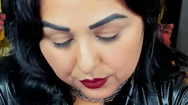 Snapshot of SelenaNoctis chatting on 03.10.25 SelenaNoctis online show from 03.10.25