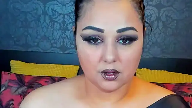 Snapshot of SelenaNoctis chatting on 03.14.25 SelenaNoctis online show from 03.14.25