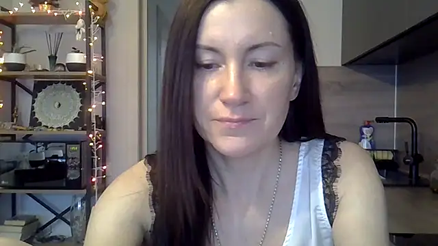 jainesummer online show from 12.24.24
