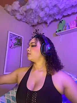 MadelineBenet online show from 11.03.25