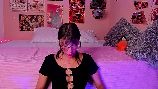 Luna-Chann online show from 03.11.25