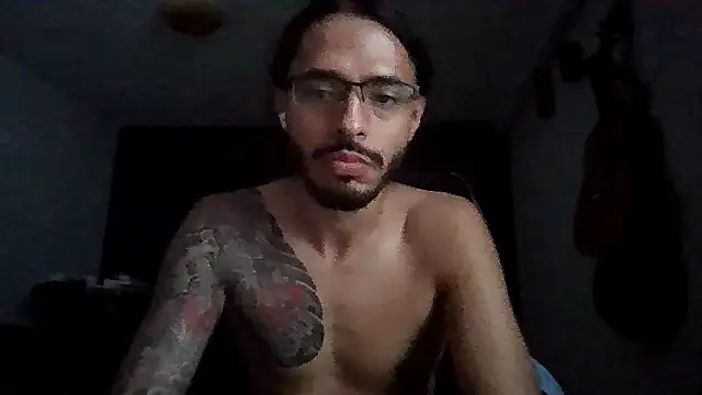 Snapshot of Donstark6669 chatting on 09.17.25 Donstark6669 online show from 09.17.25