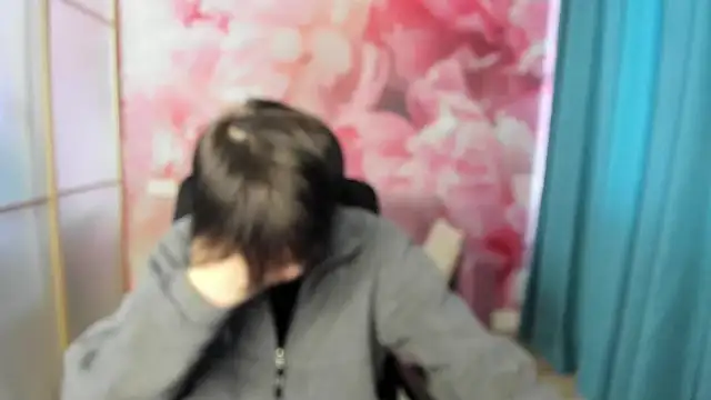 EmiliaYours online show from 12.20.24