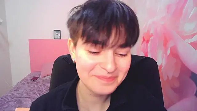 EmiliaYours online show from 12.31.24