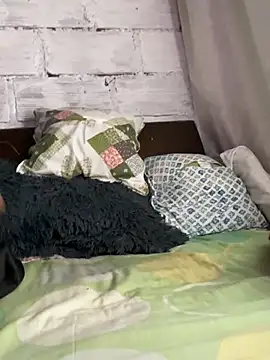 Snapshot of ElNegroRony chatting on 12.06.24 ElNegroRony online show from 12.06.24