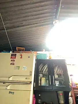 Snapshot of ElNegroRony chatting on 12.17.24 ElNegroRony online show from 12.17.24