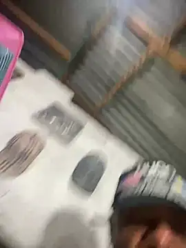 Snapshot of ElNegroRony chatting on 02.04.25 ElNegroRony online show from 02.04.25