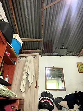 Snapshot of ElNegroRony chatting on 10.07.25 ElNegroRony online show from 10.07.25