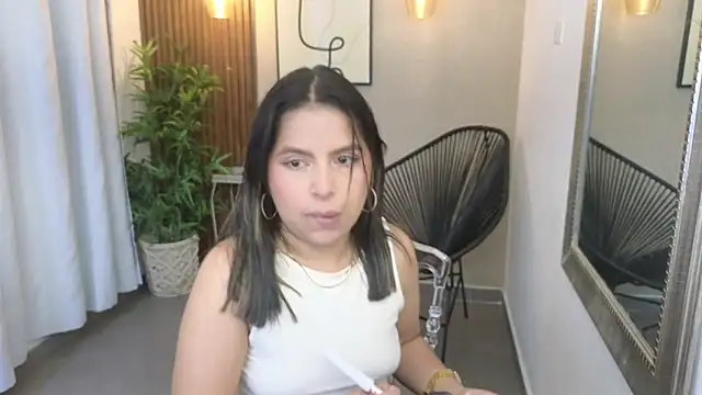 Snapshot of Sharlotte_Milk chatting on 11.29.25 Sharlotte Milk online show from 11.29.25