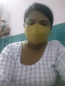 Snapshot of Dr_Chhaya chatting on 03.20.25 Dr Chhaya online show from 03.20.25