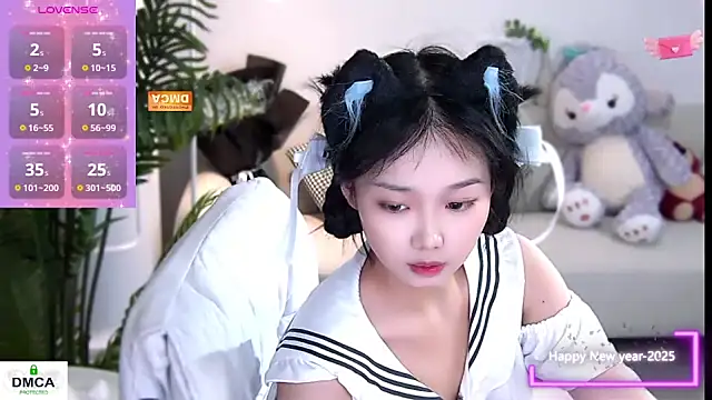 Snapshot of Sheep-1 chatting on 01.05.25 Sheep-1 online show from 01.05.25