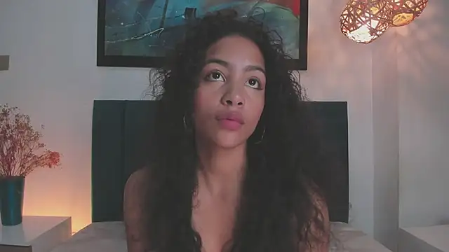 AntonellaHall  online show from 09.16.25