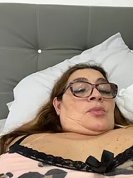 AntonellaAlondra4 online show from 02.13.25