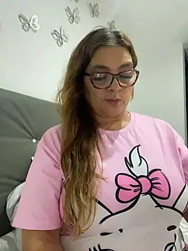 AntonellaAlondra4 online show from 02.14.25