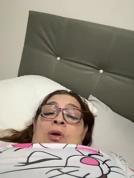 AntonellaAlondra4 online show from 09.12.25