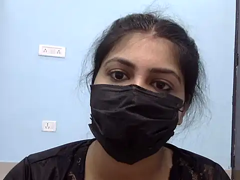 Snapshot of Crazy-Couple-Line chatting on 10.26.25 Crazy-Couple-Line online show from 10.26.25