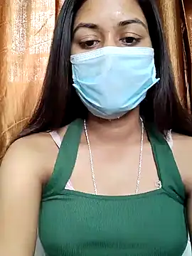 Snapshot of its_sophiaa chatting on 01.03.25 its sophiaa online show from 01.03.25