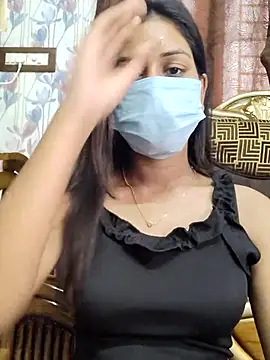 Snapshot of its_sophiaa chatting on 02.25.25 its sophiaa online show from 02.25.25