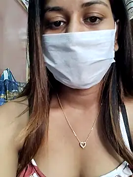 Snapshot of its_sophiaa chatting on 09.19.25 its sophiaa online show from 09.19.25
