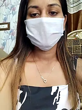 Snapshot of its_sophiaa chatting on 09.23.25 its sophiaa online show from 09.23.25