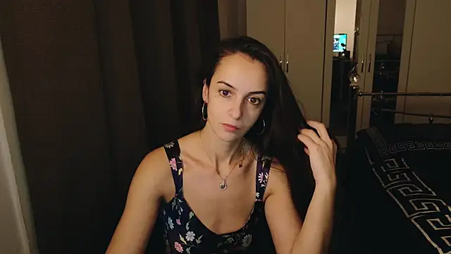 Snapshot of karlaolivia chatting on 12.10.24 karlaolivia online show from 12.10.24