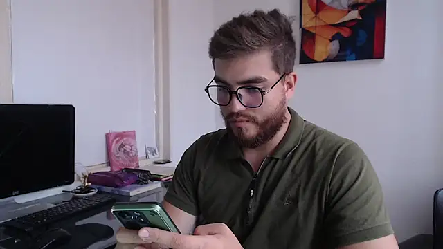 Snapshot of Dylanwish chatting on 02.01.25 Dylanwish online show from 02.01.25
