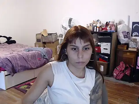 Snapshot of bunnylolaa4 chatting on 02.11.25 bunnylolaa4 online show from 02.11.25