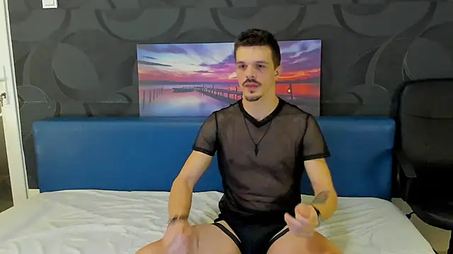 Snapshot of DonyBrown chatting on 02.14.25 DonyBrown online show from 02.14.25