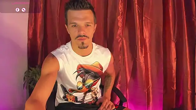 Snapshot of DonyBrown chatting on 09.14.25 DonyBrown online show from 09.14.25